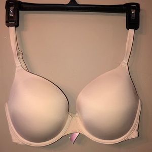 PINK Wear Everywhere pushup bra